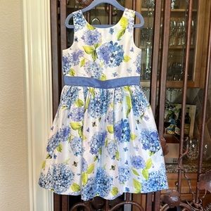 Gymboree dress with blue hydrangeas and bees